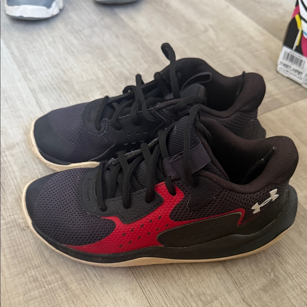 Under Armour Kids' Black and Red Sneakers